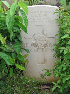 TRINCOMALEE WAR CEMETERY - KING, ARTHUR WILLIAM